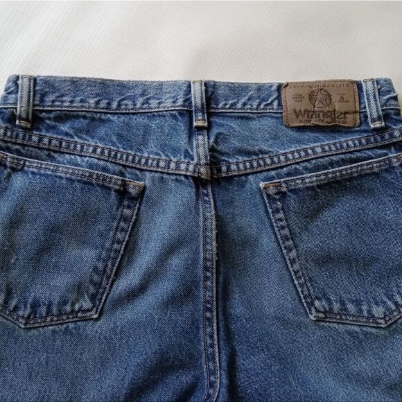 Wrangler Men's Mid Rise Regular Fit Straight Leg Blue Medium Wash Denim Jeans - Picture 14 of 14